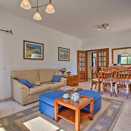 Candida By * Vale do Lobo